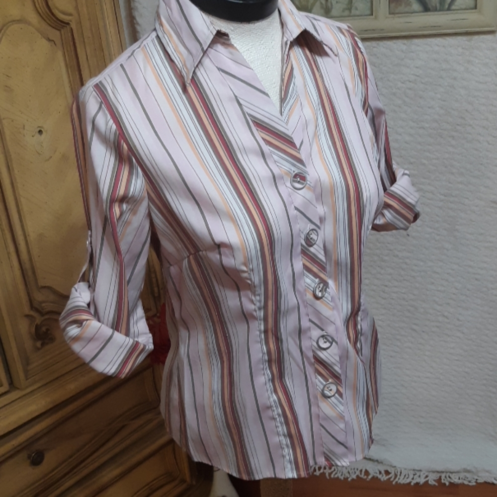 Womans Striped Shirt Blouse Collared Button up Pinks Roll Sleeve Top Sz S